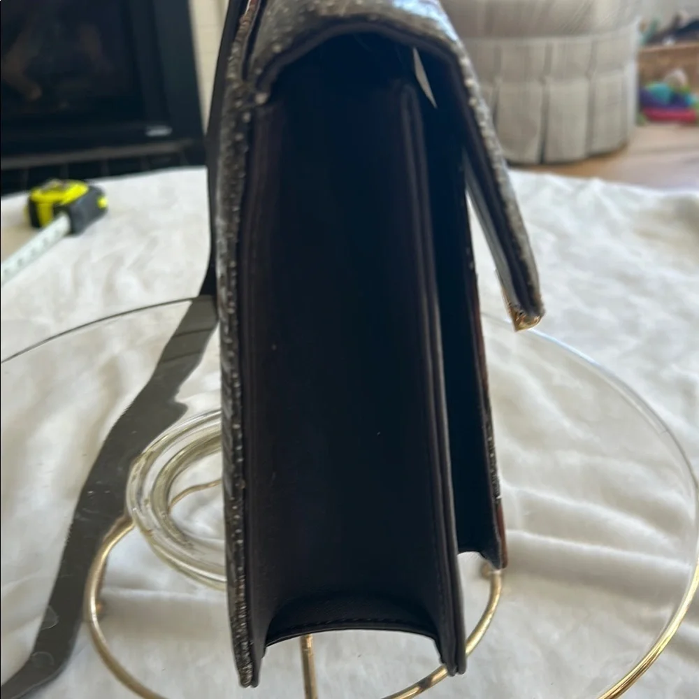 Vintage Lee Sands 1989… ( New out of plastic) Elegant Brown and Gold Women's Bag
